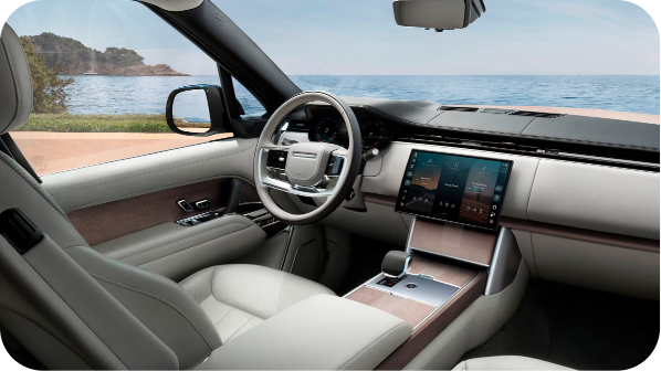 Range Rover Vogue interior 2